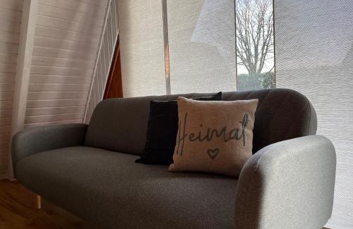 Carolinensiel House | Nurdachhäuschen Blaue Nordseewelle