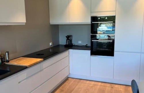 Faervik House | Nybygd feriehus med fantastisk sjøbeliggenhet