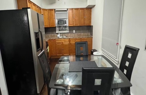 Passaic House | NYC Gateway: Cozy Family Home