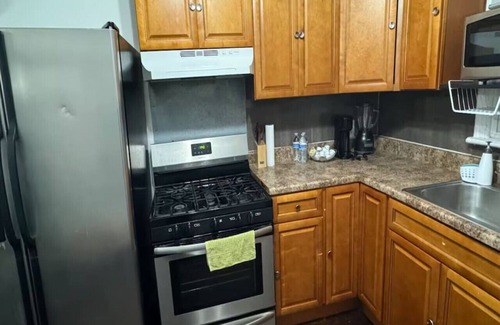 Passaic House | NYC Gateway: Cozy Family Home