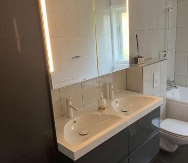 Botnhamn House | Nydelig villa med havutsikt og utendørs badestamp