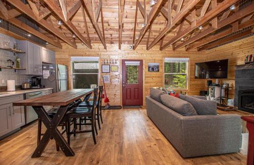 Tahoma House | O'Brien's Den By Hauserman Rentals