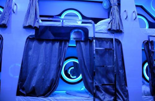 Mumbai Hotel | O C E A N Dormitory T-2