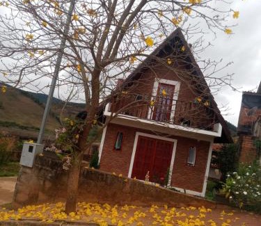 Olimpio Noronha Cabin | O CHALÉ