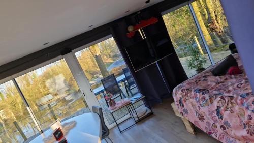 Beloeil Apartment | Ô Chalet