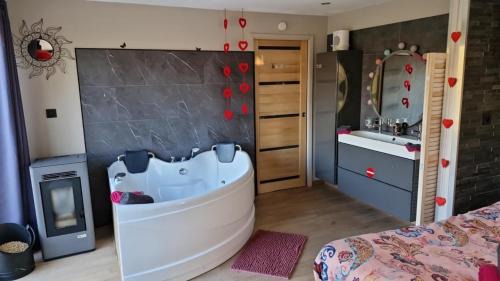 Beloeil Apartment | Ô Chalet