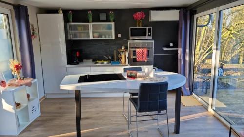 Beloeil Apartment | Ô Chalet