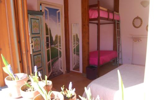 Pozzuoli Bed & Breakfast | 'O Chalet