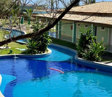 Arembepe Apartment | O Paraíso é aqui: Pé na Areia em Arembepe