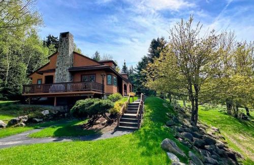 Bretton Woods Villa | O3 Bretton Woods Cottage on beginner ski trail Perfect location for all seasons