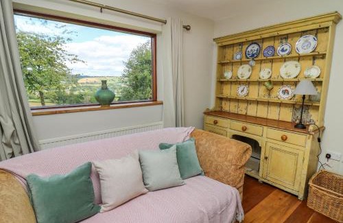 Presteigne House | Oak Apple Cottage
