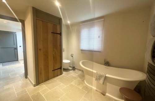 Great Wolford House | Oak Barn in the Cotswolds Near Moreton in Marsh