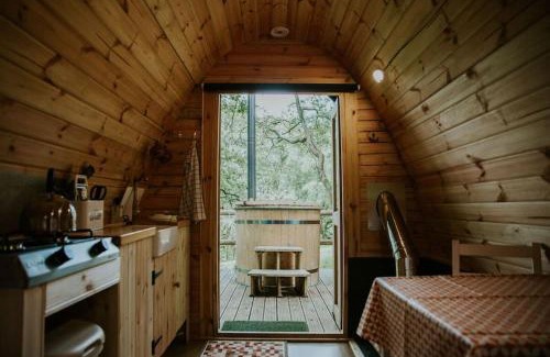 Llanelltyd Apartment | Oak SPECIAL WINTER OFFERS - Hot tub