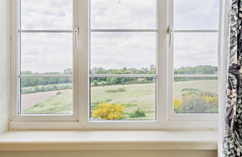 Holbrook House | Oak View - Holbrook - Two Bedroom House, Sleeps 4
