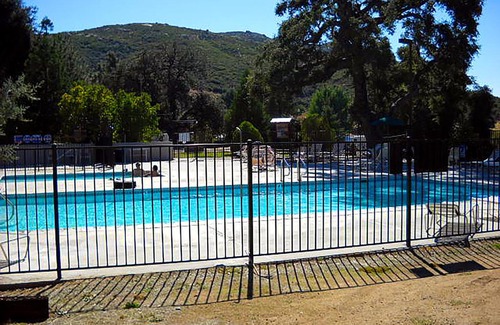 Descanso Resort | Oakzanita Springs Camping Resort Cottage 4