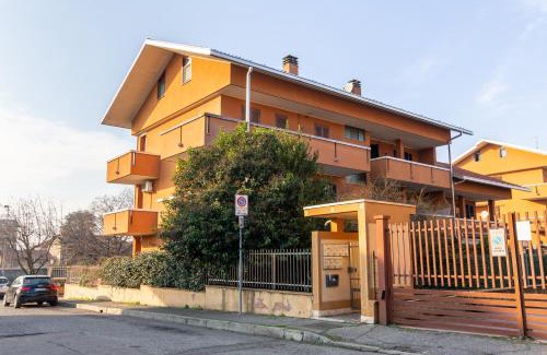 Cesate Apartment | OASI TRILOCALE DOPPI SERVIZI- Rho Fiera - Milano Como Lago Malpensa