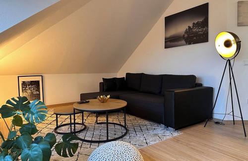 Friedrichstadt Apartment | Oasis Appart - Living on the Elbe Valley - Balcony - Netflix - Underground parking