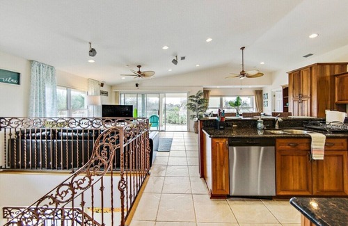 Marineland Acres House | Oasis By the Sea: Beach Home Retreat