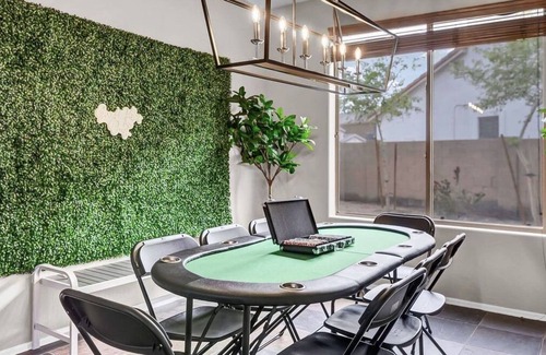 Foothills Reserve House | Oasis Escape