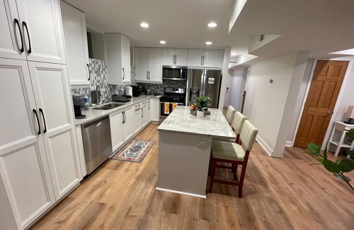 Kutzky Park Apartment | Oasis Luxe Suite—Steps from Mayo Clinic Hospital