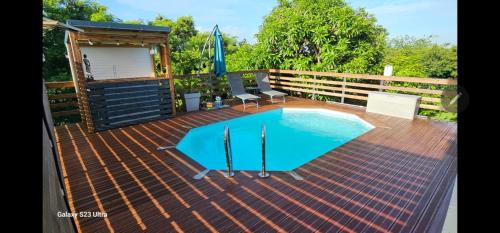 Le Moule House | Oasis Romantique