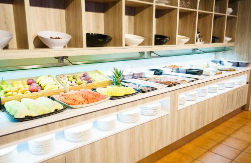 La Pineda Hotel | Oassium Hotel - Adults Only