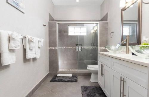 Estate Lerkenlund Apartment | Ocean and Magens Bay View @ NorthStar Escape
