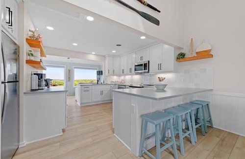 South Nags Head House | Ocean and Sound Views - Sleeps 10 - Easy Beach Access - Hot Tub & Community Pool