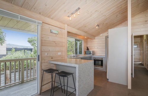 Tairua House | Ocean Beach Beauty - Tairua Holiday Home