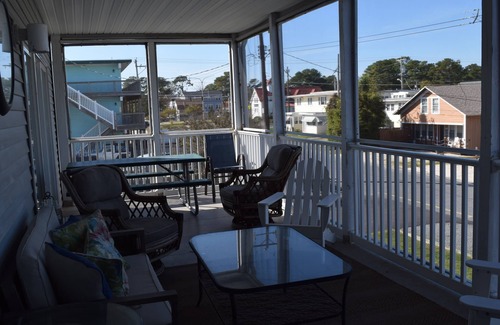 Rehoboth by the Sea Condo | OCEAN BLOCK Dewey Beach Condo Sleeps 10 w/Parking