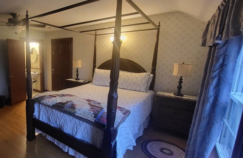 Carbonear Bed & Breakfast | Ocean Dream Room