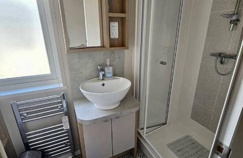 Heysham Cottage | OCEAN EDGE LEISURE PARK - HOLIDAY ACCOMMODATION 21286 in Morecambe