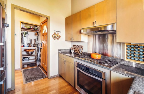 Mendocino House | Ocean Front 2 Bedroom Home/Hot Tub/Fireplace