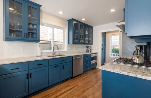 Gleneden Beach House | Ocean front, beach access, enjoy sweeping views while soaking in the hot tub!