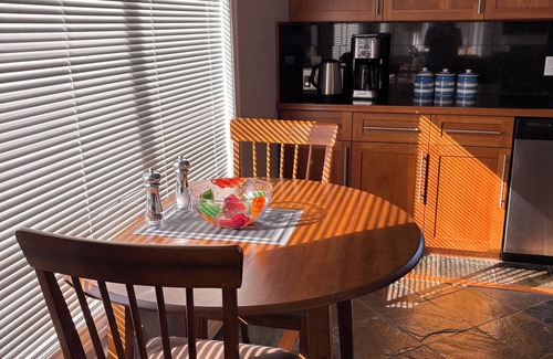 Campbell River Apartment | Ocean front guest suite in Campbell River.