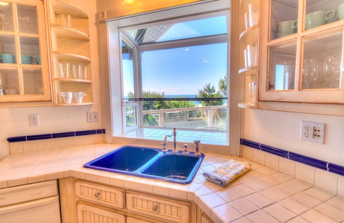 Seal Rock House | Ocean Front Home With Spectacular Views! Dog Friendly!