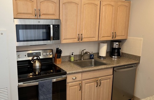 Kihei Condo | Ocean Front Sugar Beach Resort Maui 4th Floor 1 Bedroom Condo unit 440 end unit