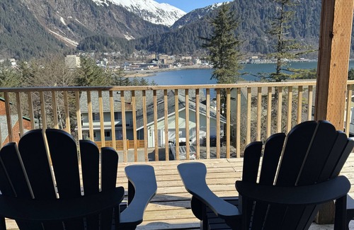 West Juneau House | Ocean, Mt Juneau and Mt Roberts Views from Spacious Front Porch! -Open Concept