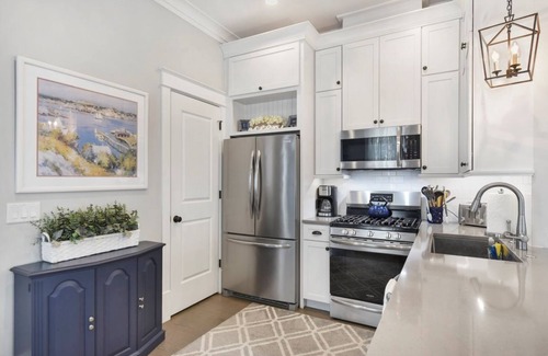 Jekyll Island House | Ocean Oaks, Poolside - O.O.15A "Poolside Perch"