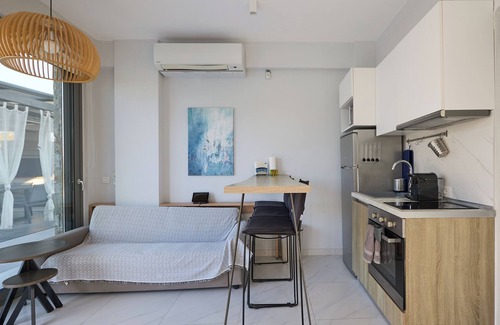 Pefkochori Villa | Ocean Private Villas - Villa Ithaca - private heated pool/jacuzzi/barbecue