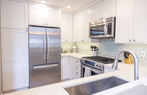 La Jolla Mesa House | Ocean View 3br/3ba with Central AC & garage parking