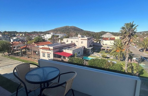 Piriapolis Apartment | Ocean view and Cerros! 2 bathrooms, double and new apt! (Suitable for pets)