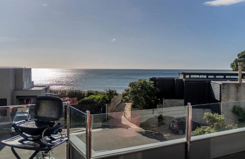 Tairua House | Ocean View Beach Beauty - Tairua Holiday Home