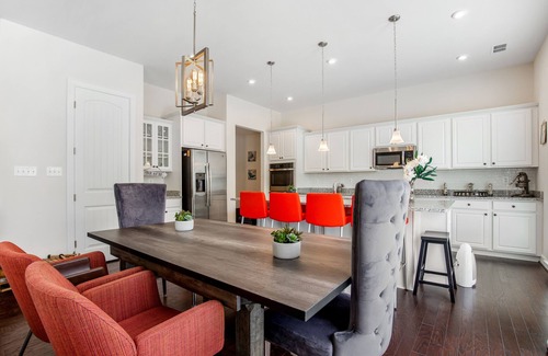 Frankford House | Ocean View Beach Club designer home with bikes, resort-style pool, sauna & gym