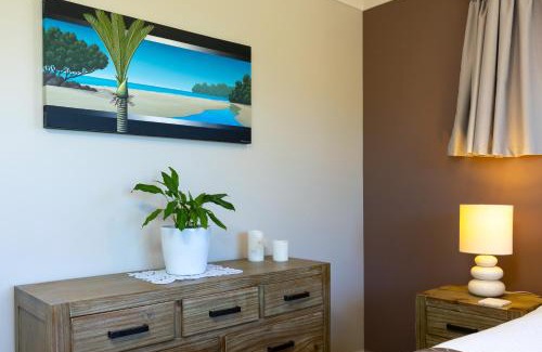 Rarangi Apartment | Ocean View Beachfront Apartment