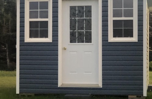 Savage Harbour Cottage | Ocean View - Cozy 1br + Den -Cute as a Button!