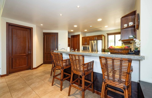 Playa Conchal Apartment | Ocean view condo with garden terrace in beautiful Reserva Conchal