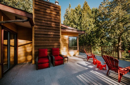 Sechelt House | Ocean view home located in the heart of Sechelt