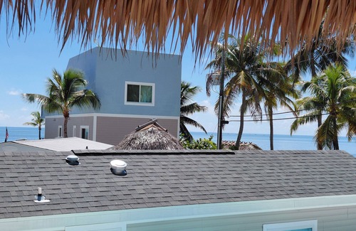 Windley Key House | OCEAN VIEW Islamorada 1/1 newly refreshed concrete house, & tiki in Islamorada