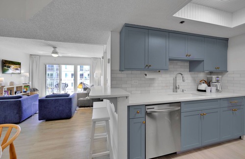 Saint Simons Island Condo | *Ocean View*| Newly Updated | Free Bikes
